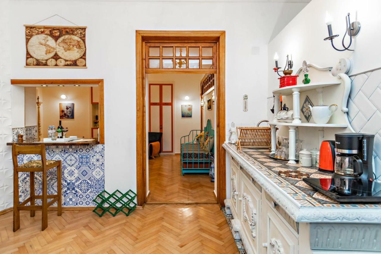 ★ Blue Door Rhapsody ★ - Special In Old Town! דירה *